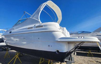 2000 Cruisers Yachts 3075