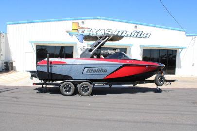 2018 Malibu Boats 23 LSV