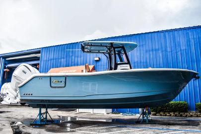 2025 Sea Hunt Ultra 275 SE