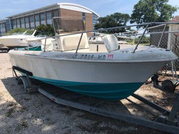 1996 Sailfish 1900 Bay Boat