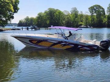 2003 Fountain 38 Center Console