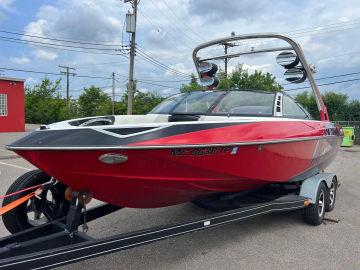 2013 Malibu 23 LSV WAKESETTER