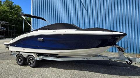 2025 Sea Ray SPX 210