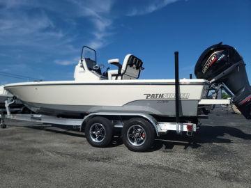 2025 Pathfinder Boats 2200 TRS