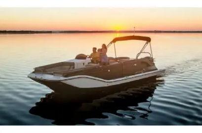 2016 Bayliner Element XR7