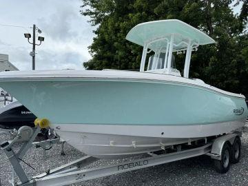 2023 Robalo R230