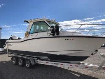 2016 Boston Whaler 285 CONQUEST