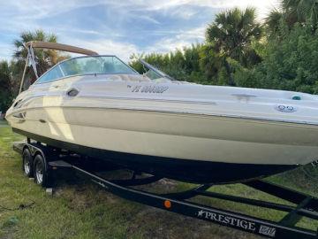 2002 Sea Ray 270 Sundeck