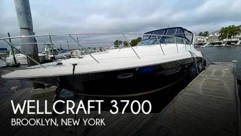 2003 Wellcraft 3700 Excalibur