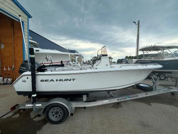 2016 SEA HUNT 188 TRITON