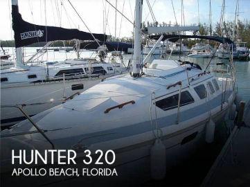 2001 Hunter 320