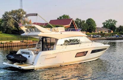 2014 Prestige 450 Flybridge