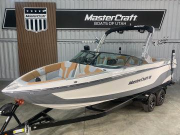 2024 Mastercraft XT25