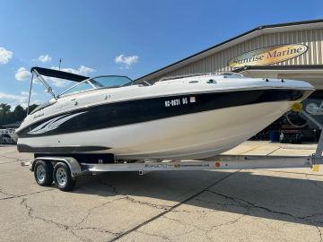 2011 HURRICANE SUNDECK 2400