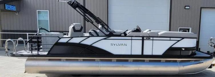 2025 Sylvan L-3 Party Fish