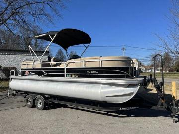 2018 Sun Tracker PARTY BARGE 22 DLX