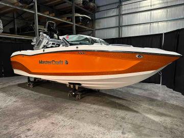 2023 Mastercraft X22