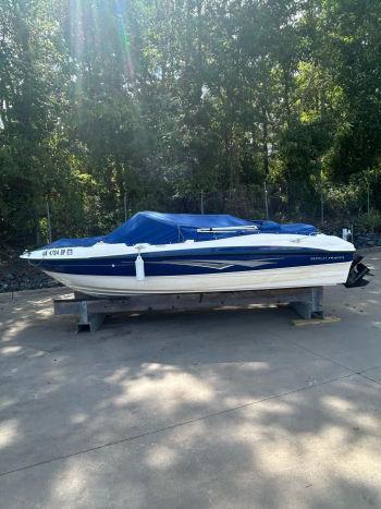 2009 Bayliner 185