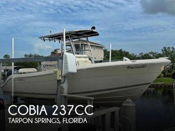 2012 Cobia 237CC