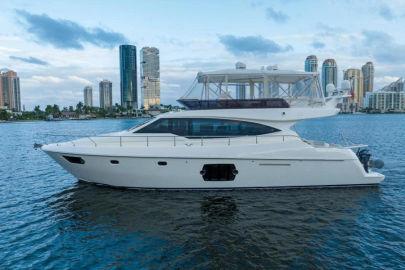 2014 Ferretti Yachts 53'