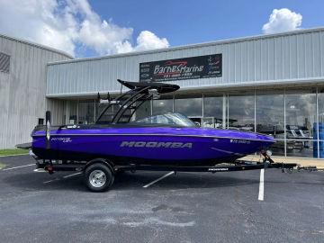 2015 MOOMBA Mobius LSV