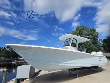 2025 Sea Hunt Ultra 305 SE