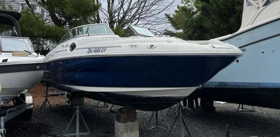 2006 Sea Ray 240 Sundeck