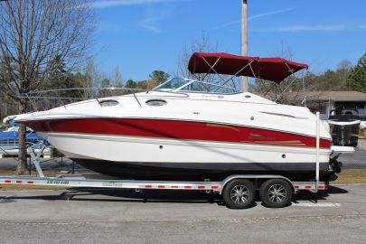 2004 Chaparral 260 Signature