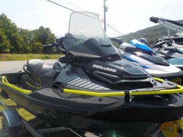 2023 Sea-Doo Explorer PRO 170 W/ tech & IDF