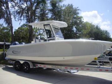 2023 Robalo R250