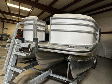 2023 Lowe Boats SS 230 WT