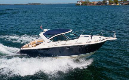 2012 Tiara Yachts 3100 Coronet