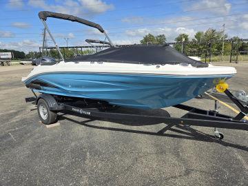 2024 Hurricane SunDeck Sport 185 OB