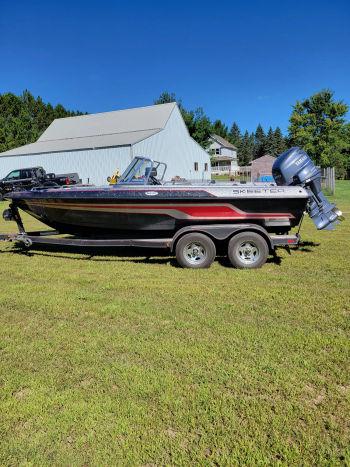 2012 Skeeter WX1900