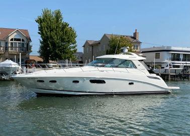 2010 Sea Ray 450 Sundancer