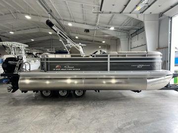 2024 Sun Tracker Party Barge 20 DLX