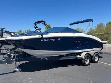 2018 Sea Ray SPX 190