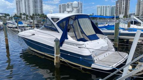 2007 Regal 3760 Sportyacht