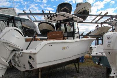 2024 Sea Hunt Ultra 255 SE