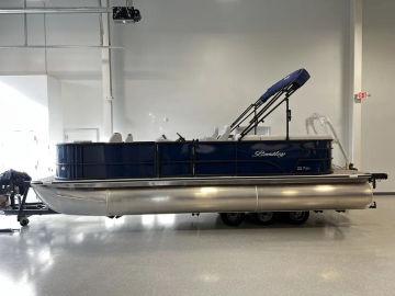 2024 Bentley Pontoons Fish 223 Center Walk-Thru 3/4 Tube