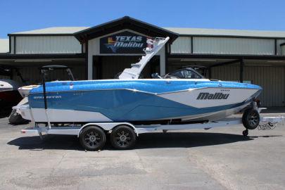 2024 Malibu Boats 25 LSV