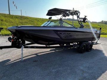 2018 Nautique GS24