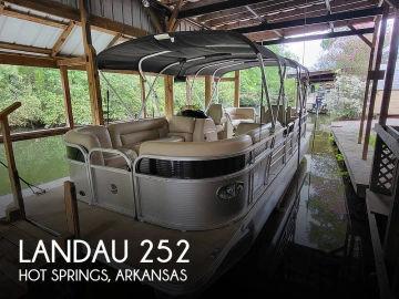 2017 Landau Island Breeze 252