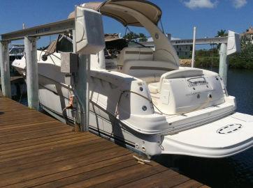 2003 Sea Ray 320