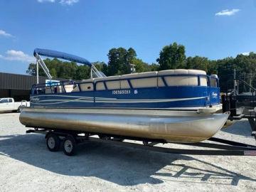 2011 Bentley Pontoons 240