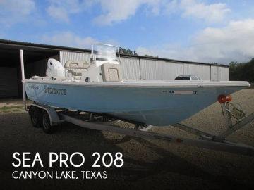 2021 Sea Pro Bay Series 208