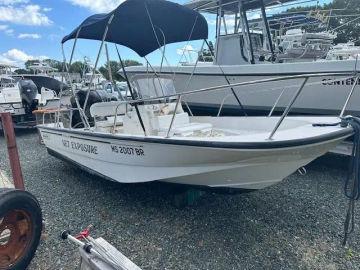 2007 Boston Whaler 170 Montauk