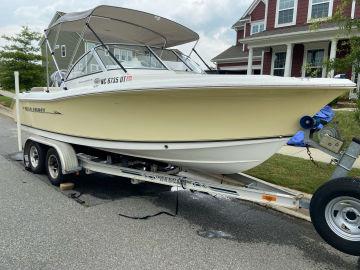 2012 Sea Hunt 207 ESCAPE