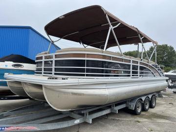 2018 Bennington 25 R - Swingback 10' Beam Single Engine (25RSBX1)