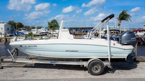 2017 Stingray Boats 206CC